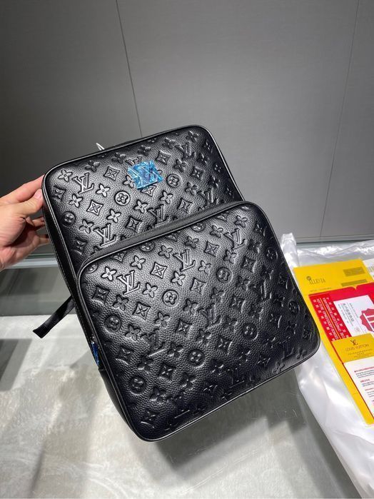 Рюкзак LOUIS VUITTON портфель ранец школьная сумка сумка саквояж