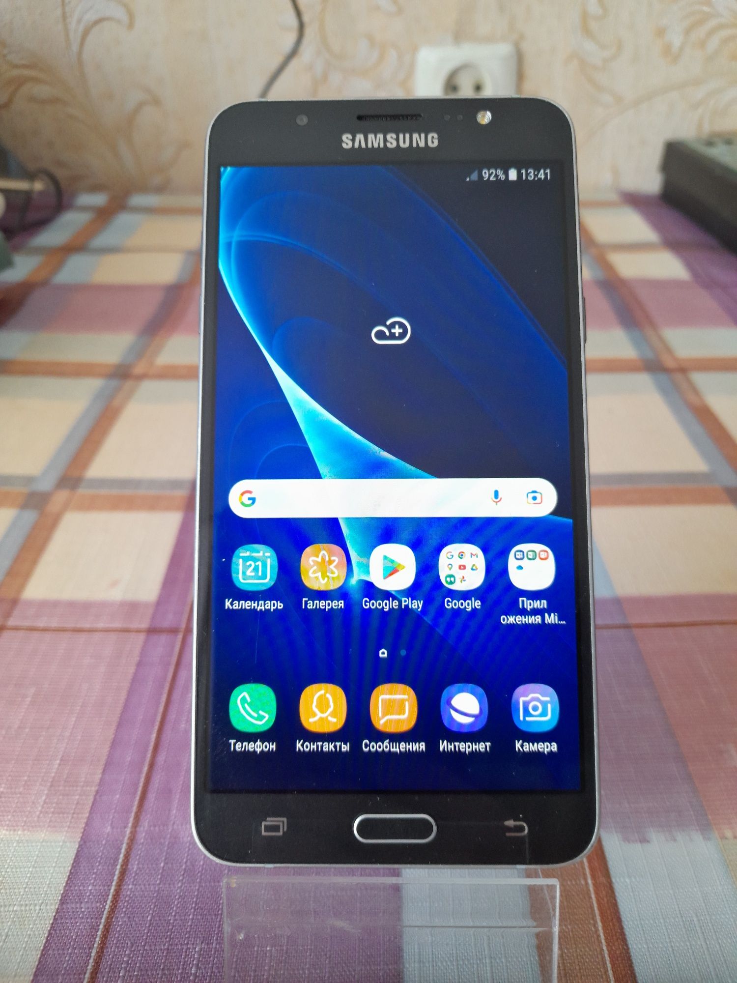 Продам телефон Samsung