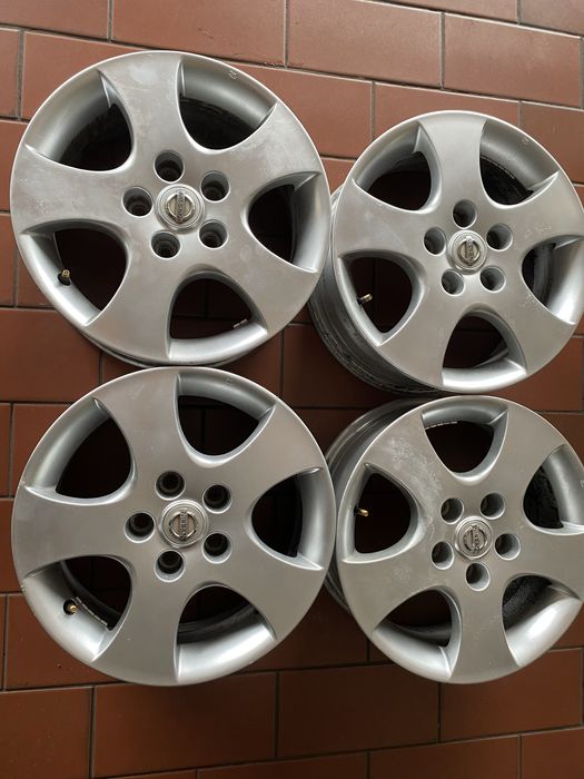 Felgi aluminiowe 16 cali 5x114.3Nissan