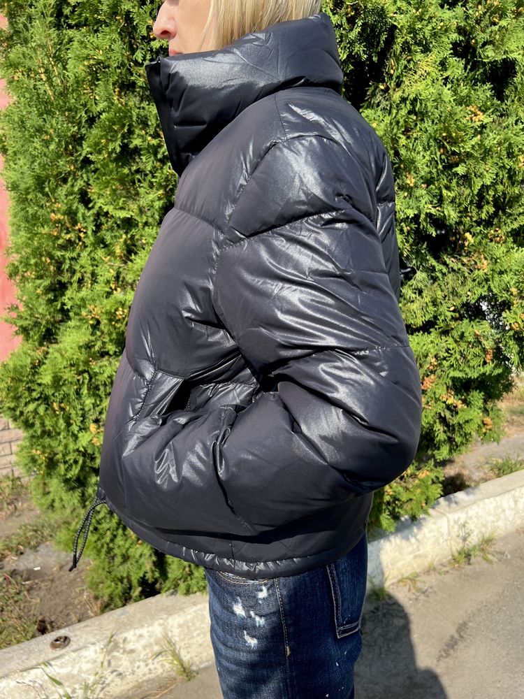 Женский черный пуховик Jaju