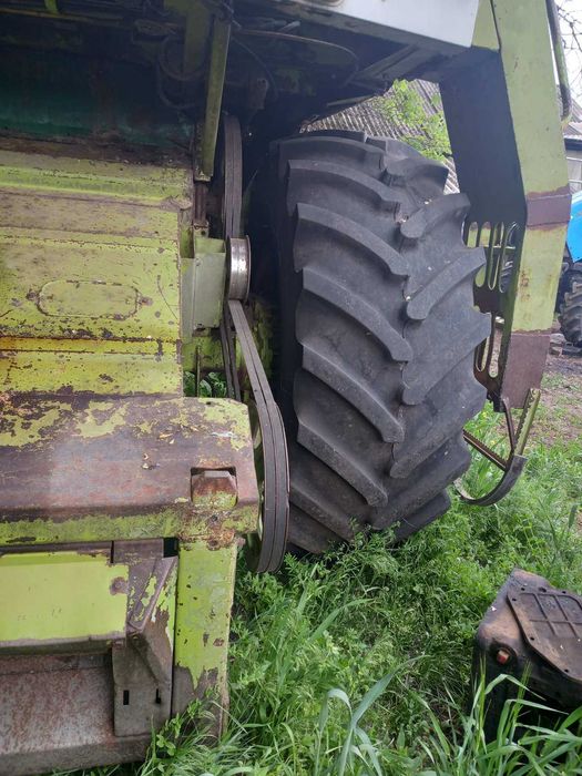 Комбайн  продам срочно