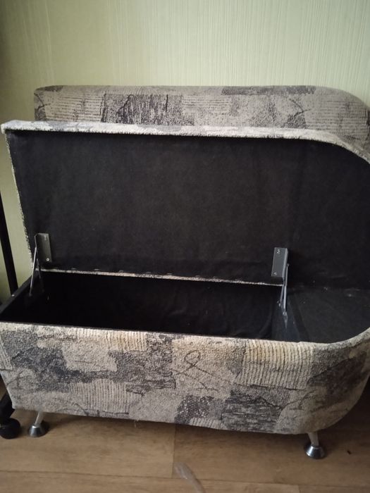 Уголок кухонний .