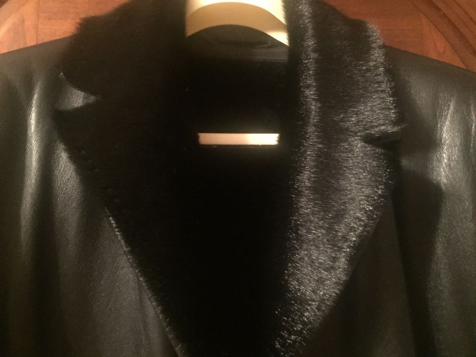 Мужское кожаное пальто с меховой подстежкой