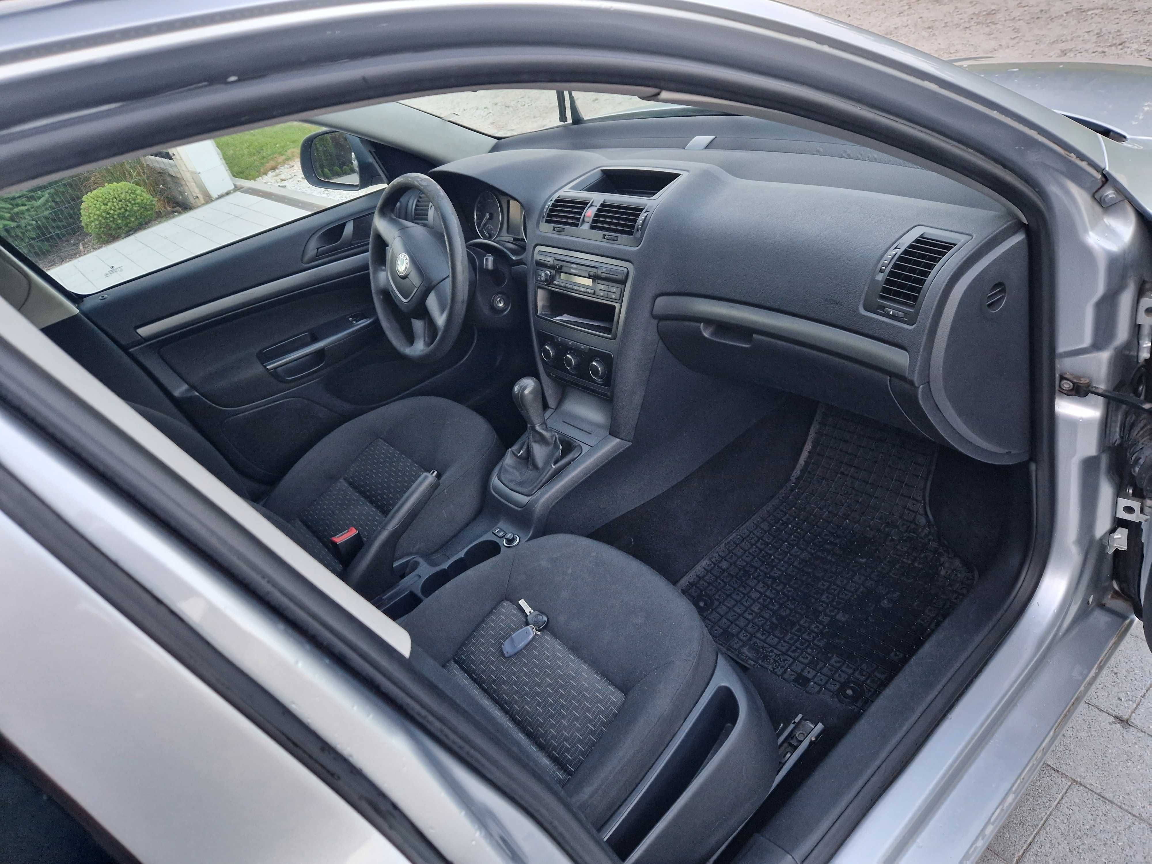 Skoda Octavia II kombi