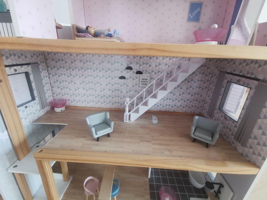 Domek dla lalek drewniany duży 80/30/60