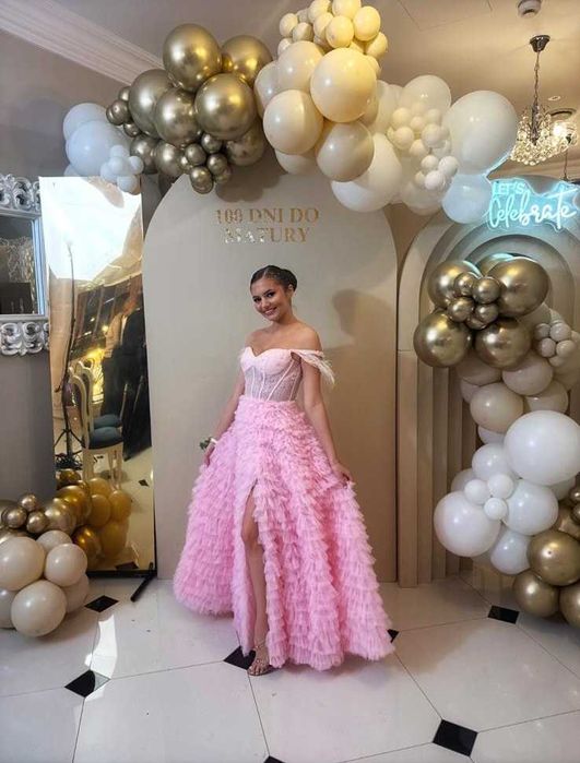 Sukienka studniówkowa