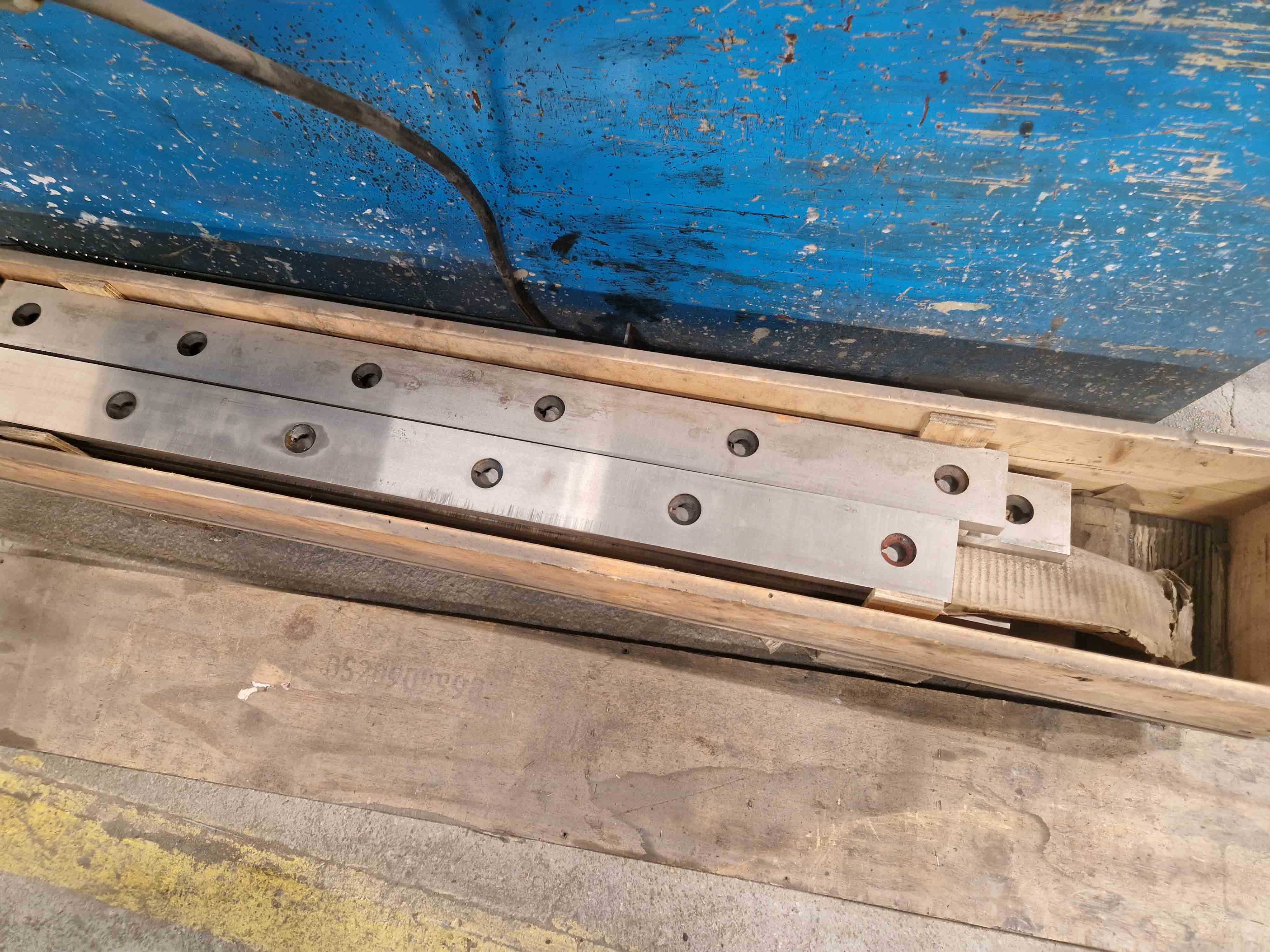 Nożyce gilotynowe - hydrauliczne - KNUTH KHT 3206 C