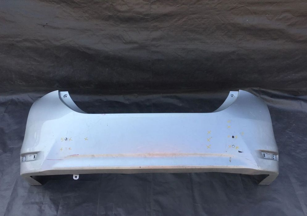 TOYOTA COROLLA E16 E18 SEDAN 2012-2018 ZDERZAK TYLNY TYL