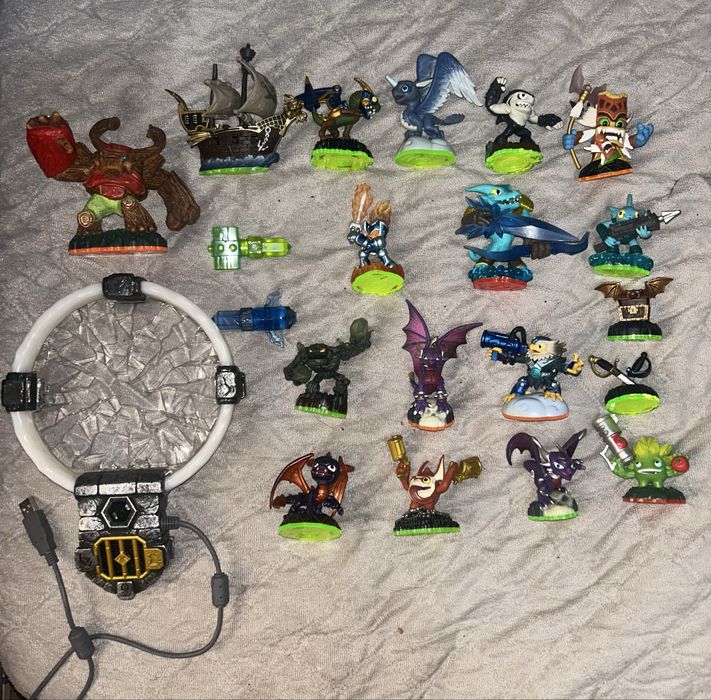 Skylanders (portal+20 personagens)
