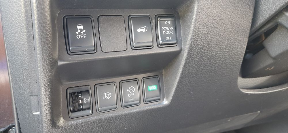 Nissan X-trail 1.6 cdi  N-connecta