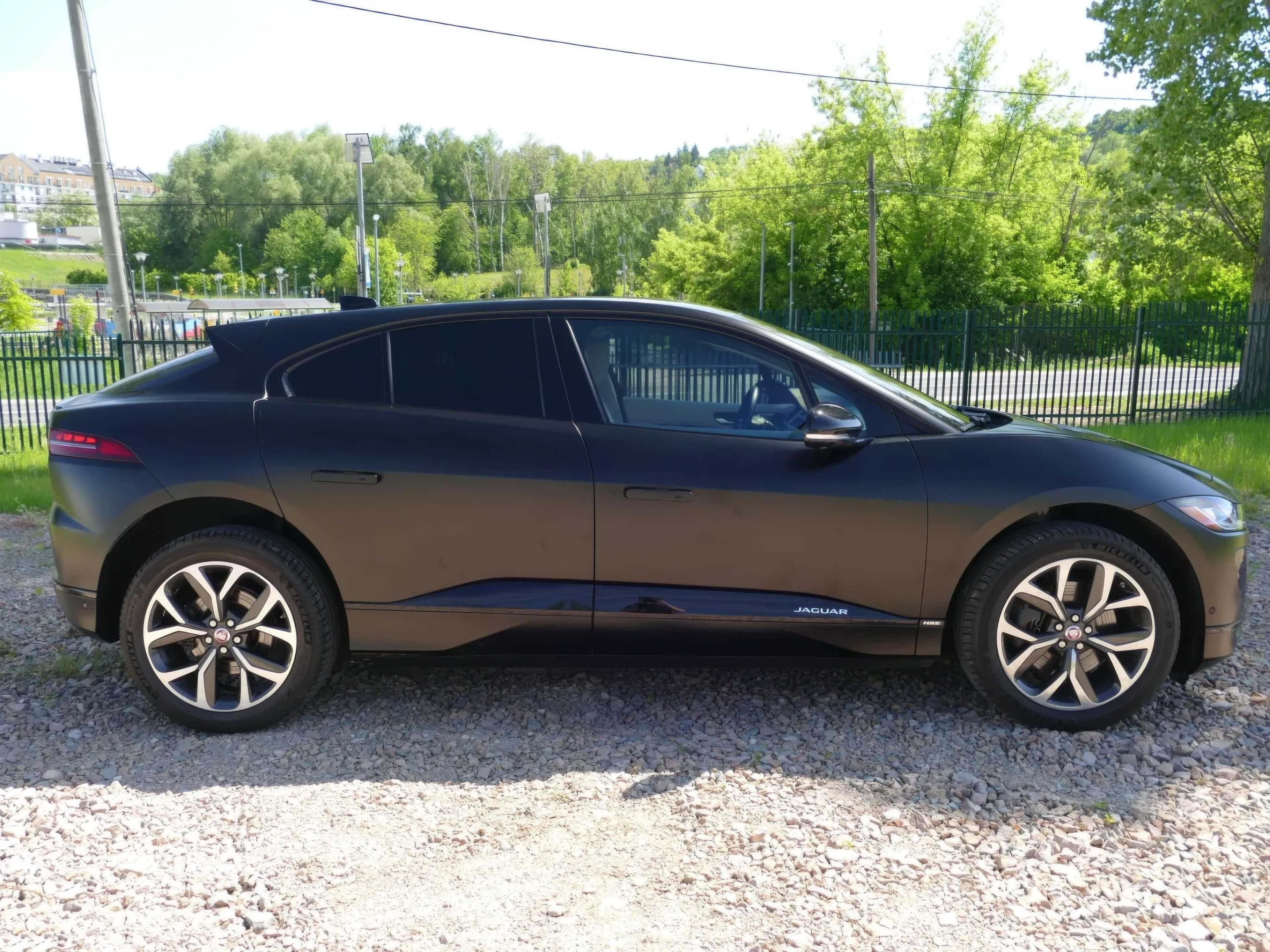 Jaguar I-Pace        EV400 AWD HSE