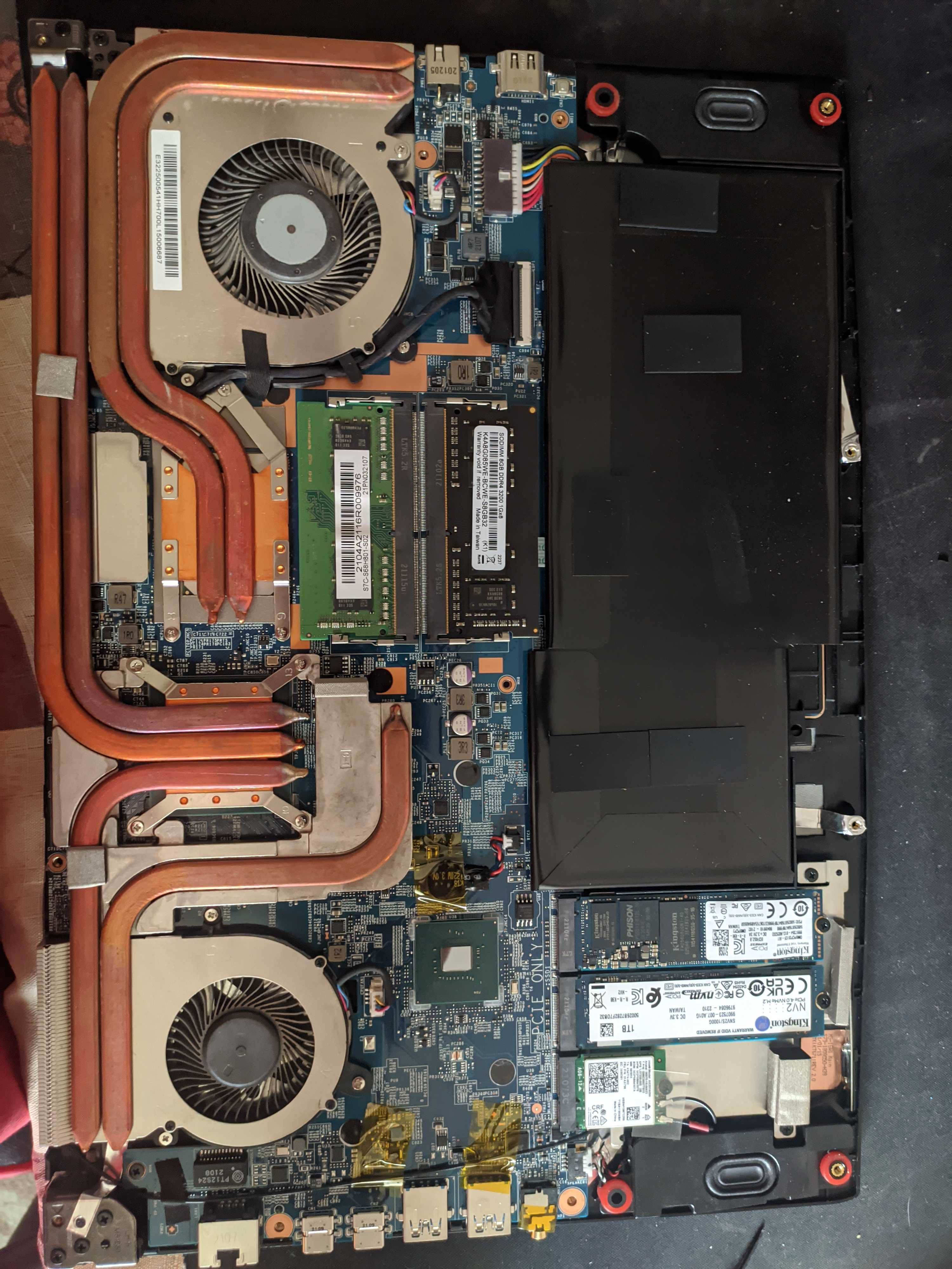 MSI GF65 Thin 10UE. 32Gb ОЗУ RTX3060 6Gb, i5-10500H, 1Tb SSD M2