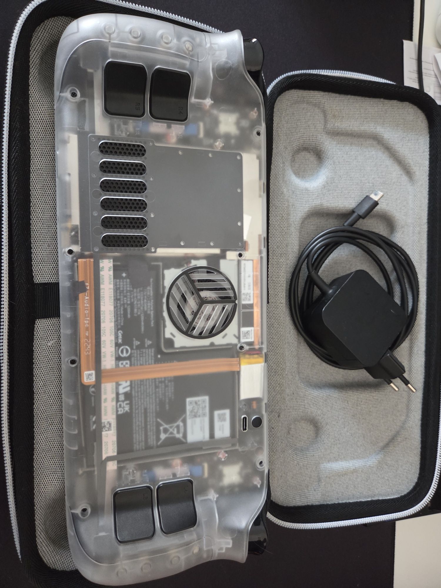 SteamDeck LCD 512Gb com backplate RGB