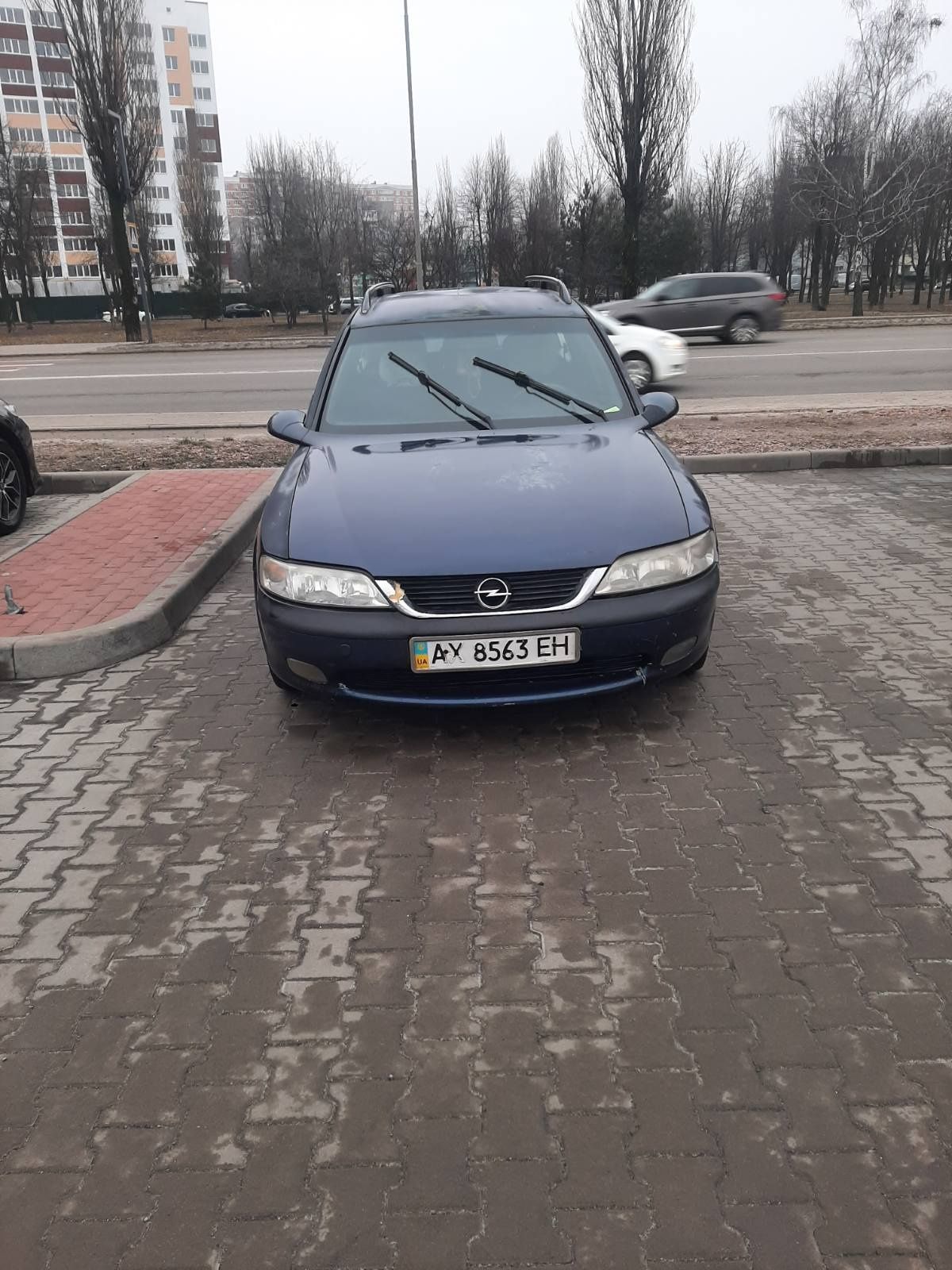 Open vectra B 1999 року