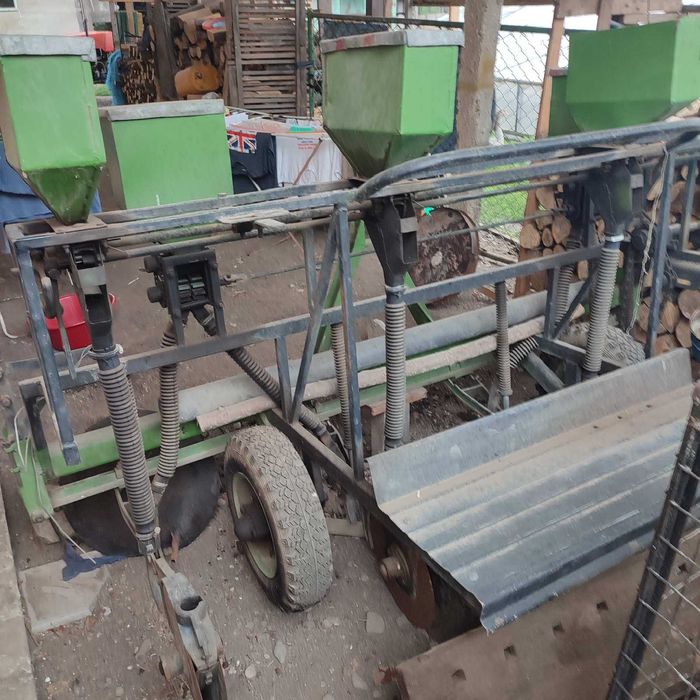 сівалка для кукурудзи