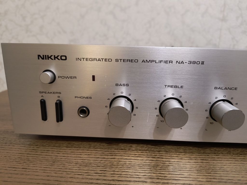 Продам підсилювач NIKKO NA-390 II