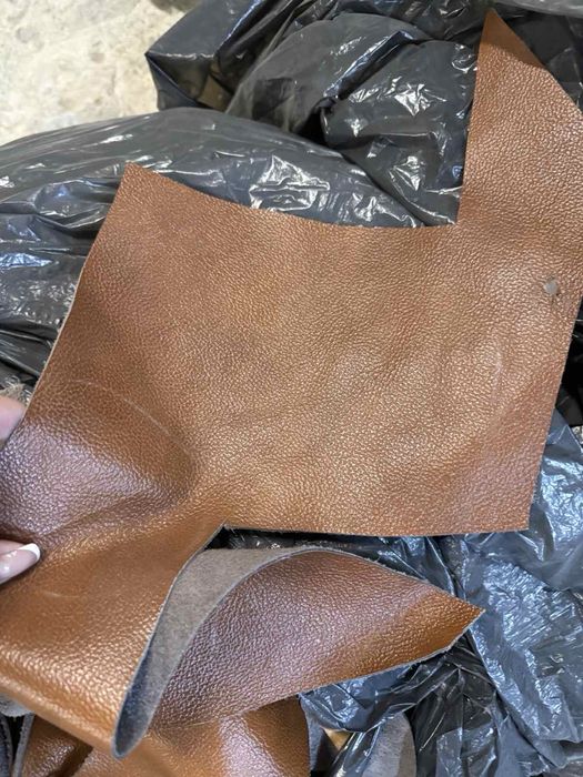 Продам обрезки кожи мебельной