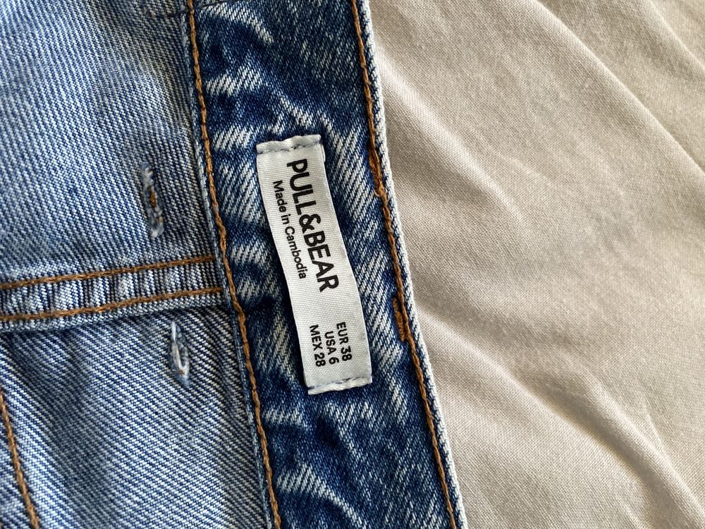 Spodnie dżinsowe marchewy Pull&Bear 38 M jasne z wysokim stanem