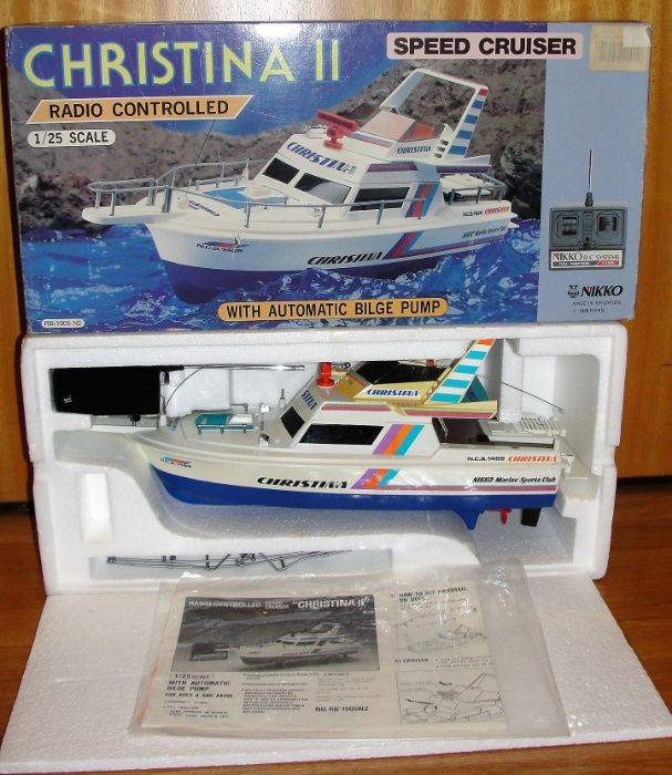 Antigo barco Christina II da NIKKO - Speedy Cruiser Radio Controlled