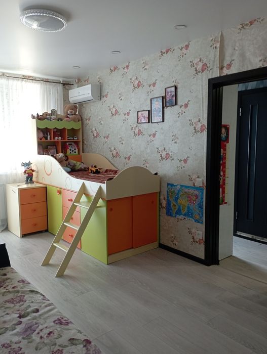 Кровать ліжко шафа робочий стіл