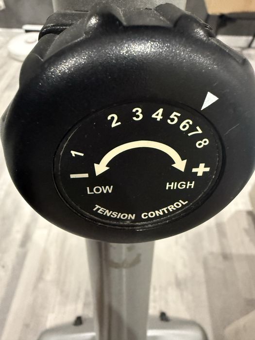 Велотренажер Merck