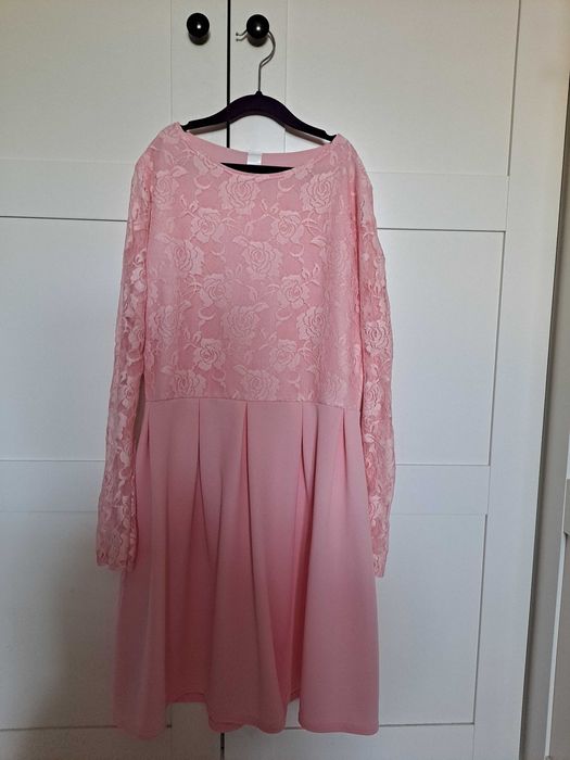 Sukienka na wesele, komunię, różowa sukienka z koronka