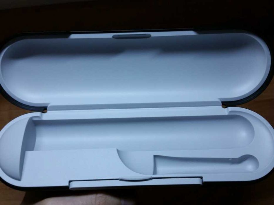 Зарядный кейс, футляр щётки Oral-B iO серия 9,  кейс braun 3759.