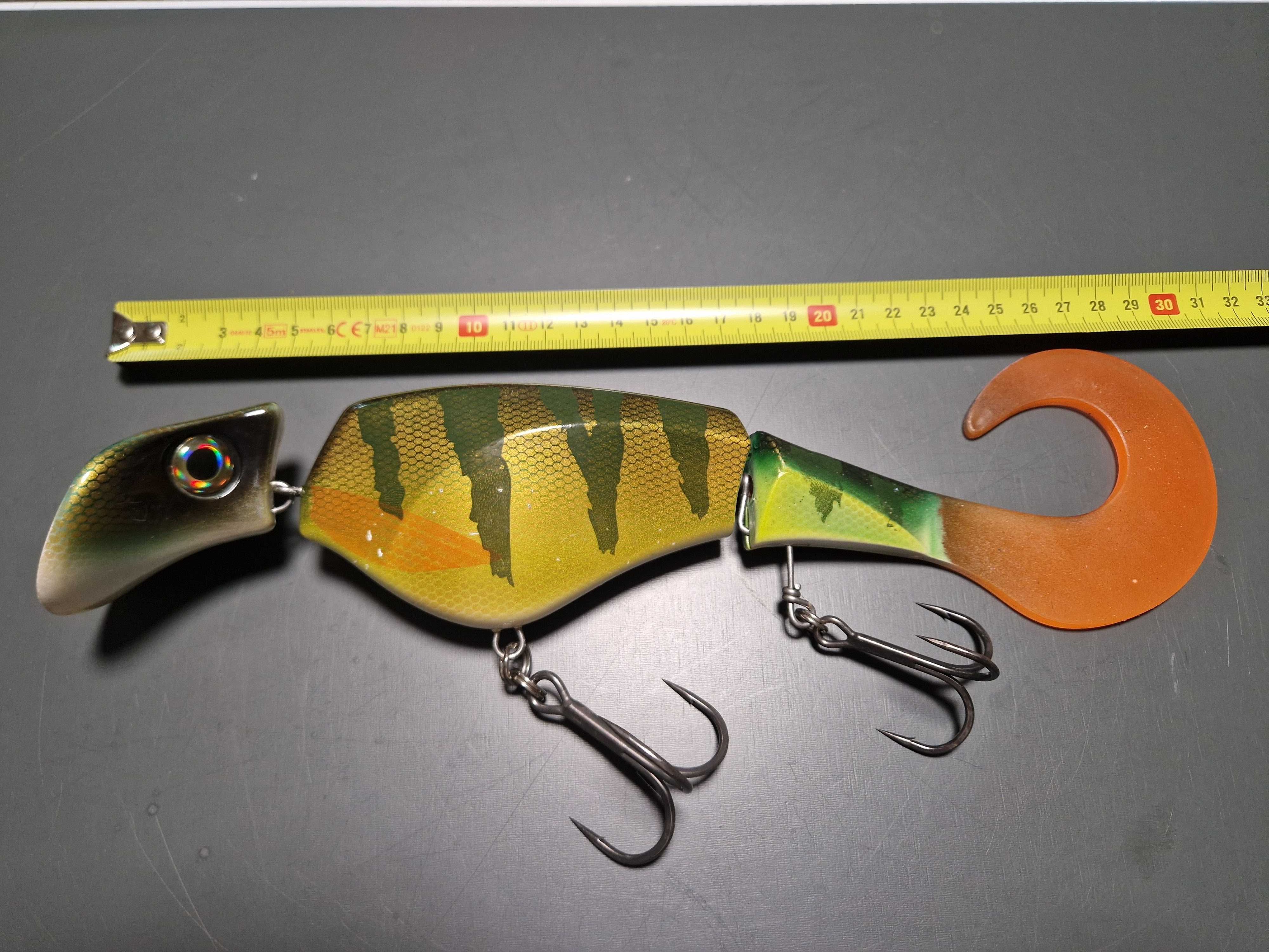 Headbanger Colossus Curly 31cm, 170g