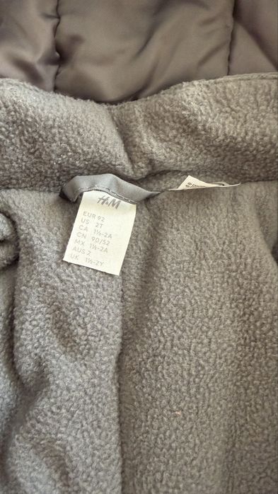 Продам комбинезон зимний HM рост 92