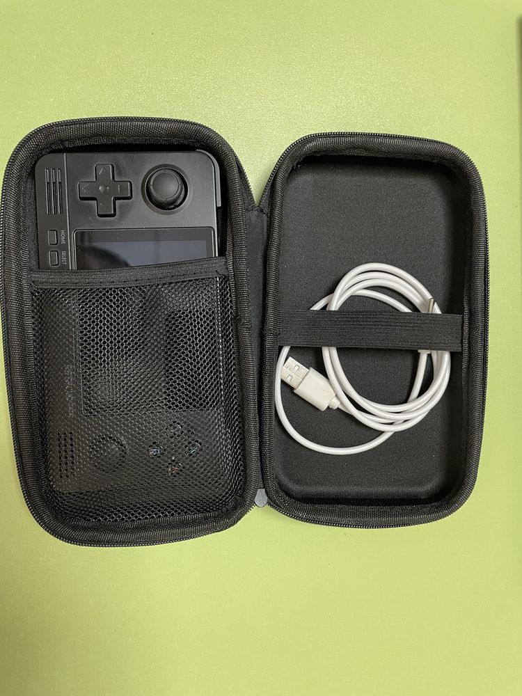Игровая карманная консоль Retroid pocket Plus (игры Nes,Sega,SNES,Psp)