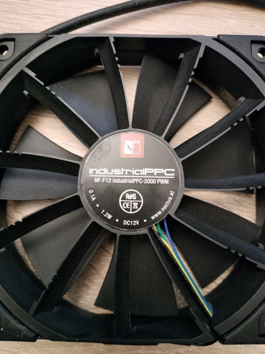 Asus ROG Ryujin 360.