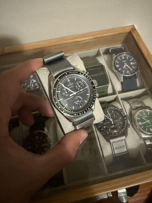 Swatch Omega Moonswatch