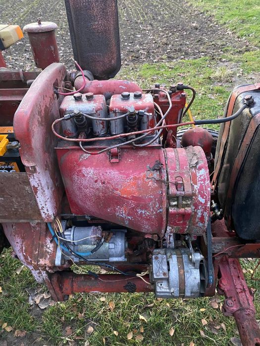 Трактор т-25.