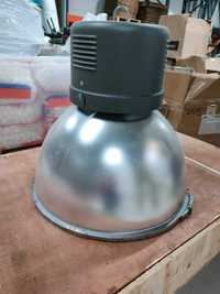 Luminária Industrial c/ Lâmpadas Vapor de Sódio