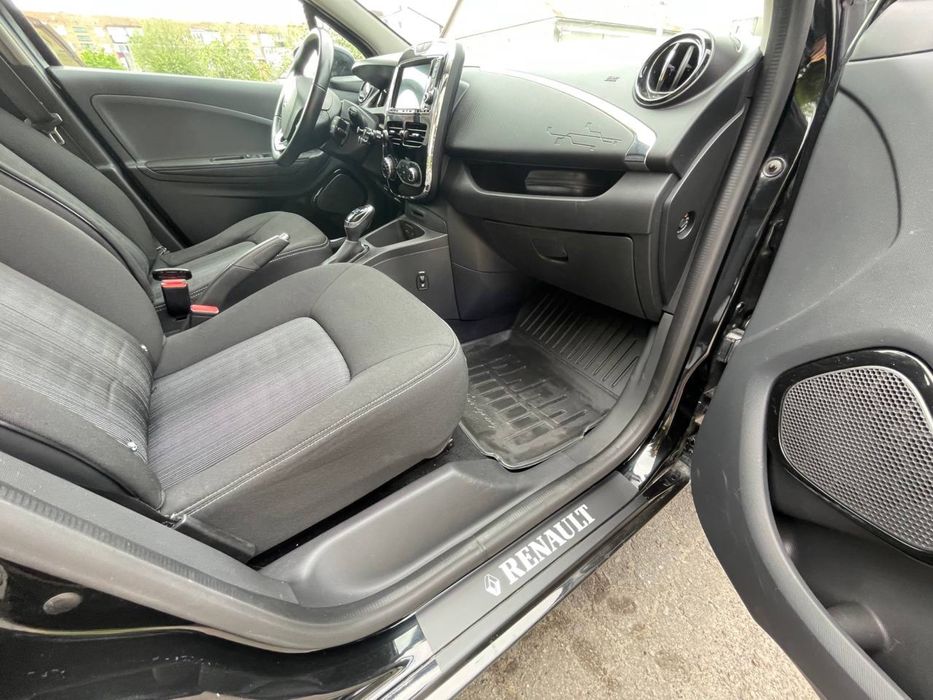 Продам електромобіль Renault ZOE