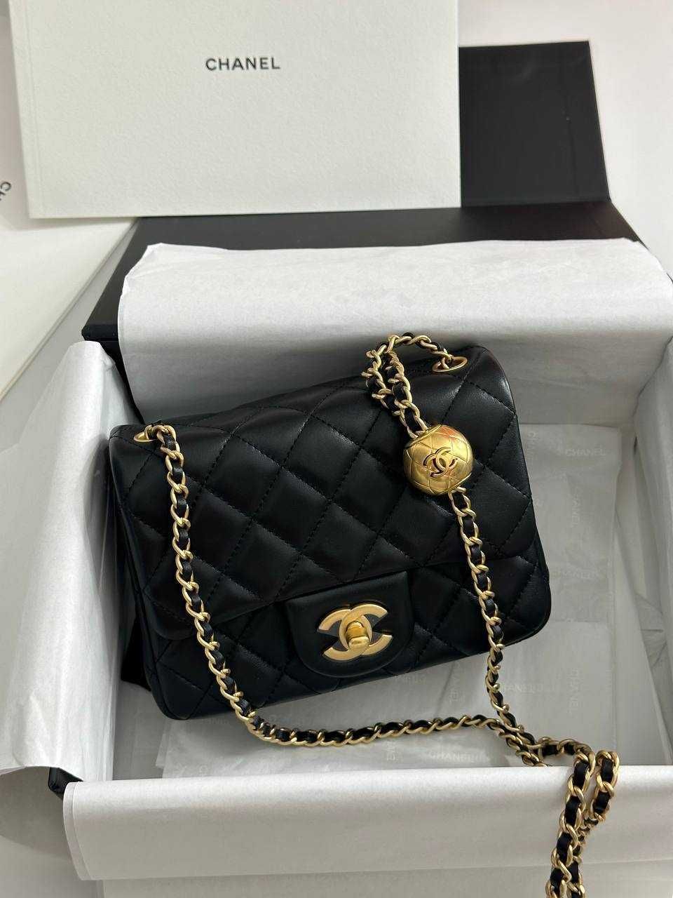 Оригинальная сумочка от Chanel  в отличном состоянии