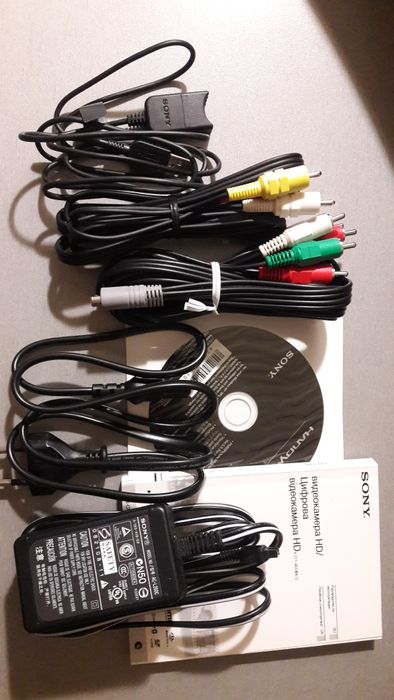 Видео камера Sony HDR-CX130 штатив Vanguard Espod 233AP