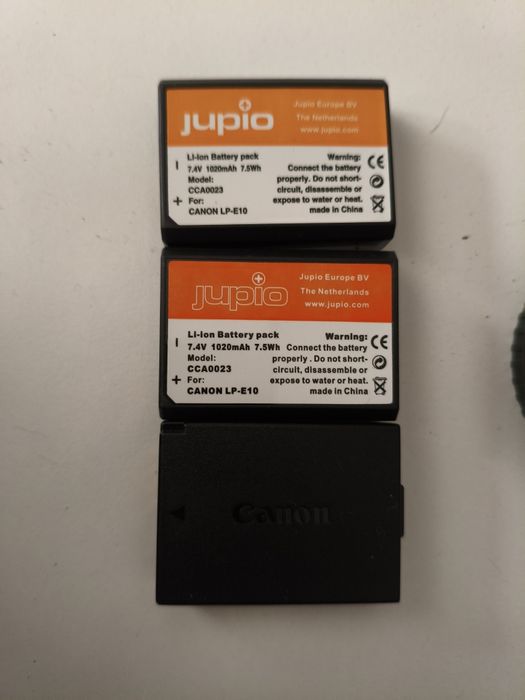 Máq Foto Canon 1200D+3 baterias+mochila+cartão 64gb+carregador