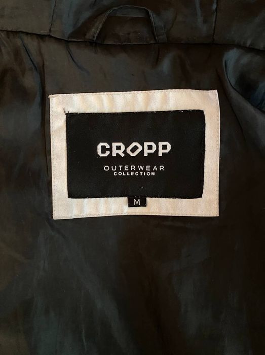 Теплая куртка осень , зима с капюшоном  . 600 грн.