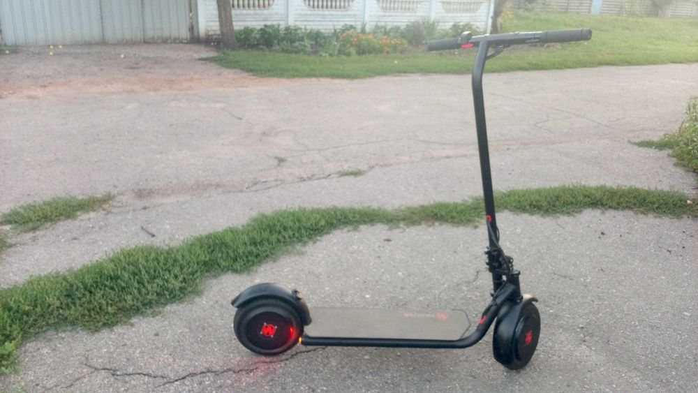 Продам электро самокат