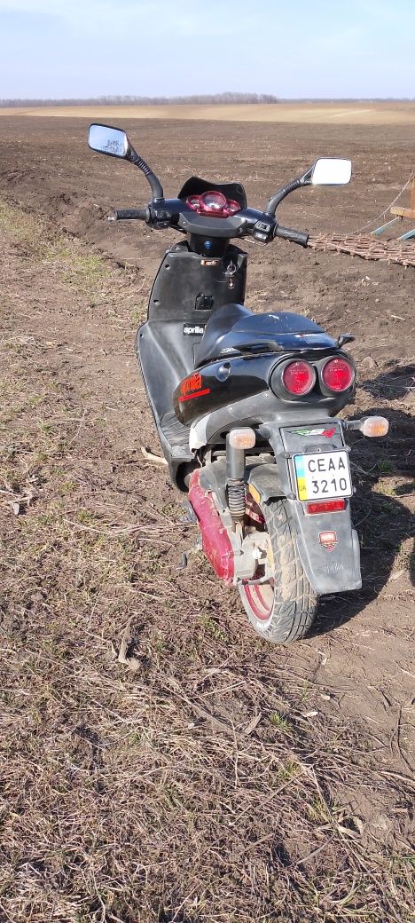 Априлия sr50 2004