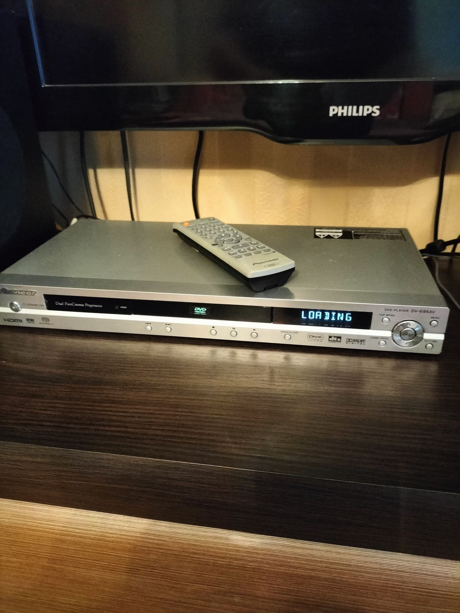 DVD Pioneer DV-696AV