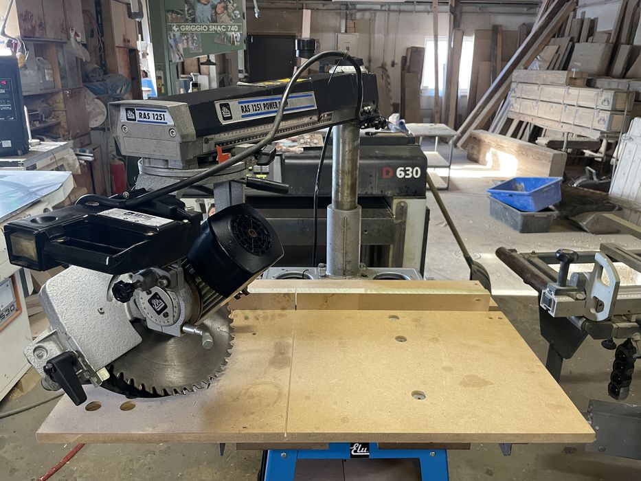 Piła stołowa wieloczynnosciowa DEWALT radialna 230V wielofunkcyjna