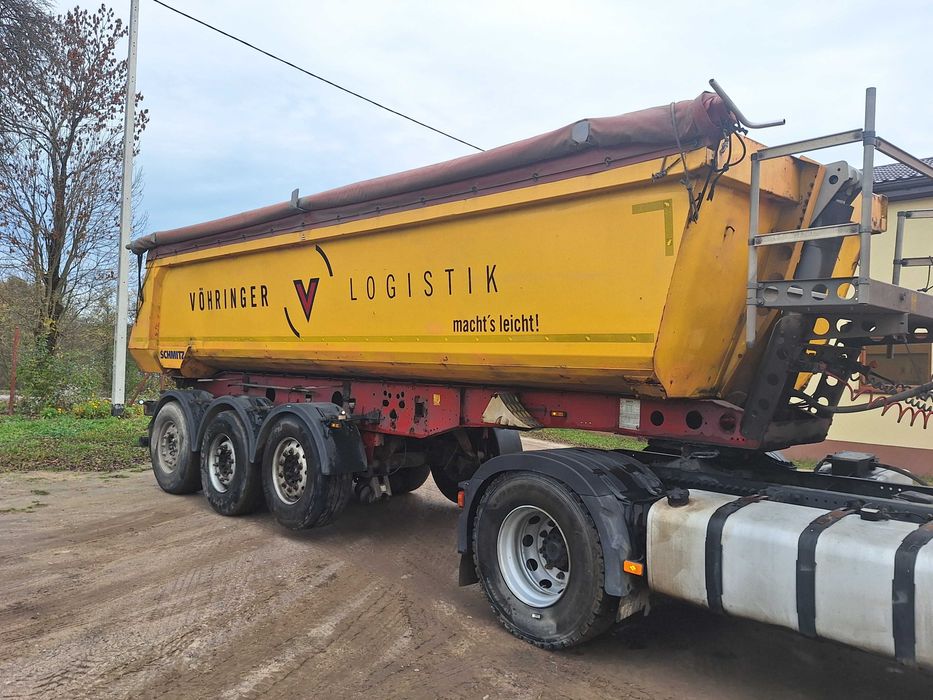 Naczepa schmitz stalowa wywrotka 5400 waga. Volvo fh