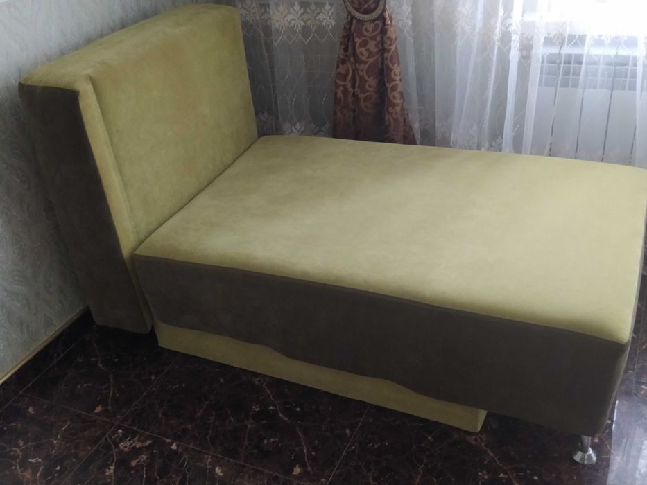 Продам диван дитячий