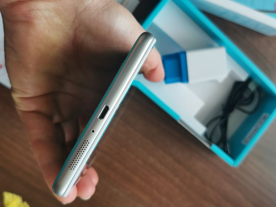 Nowy telefon tablet phab lenovo. Duży ekran 7cali