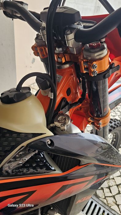 Ktm 300. 2023 como nova raro de se ver