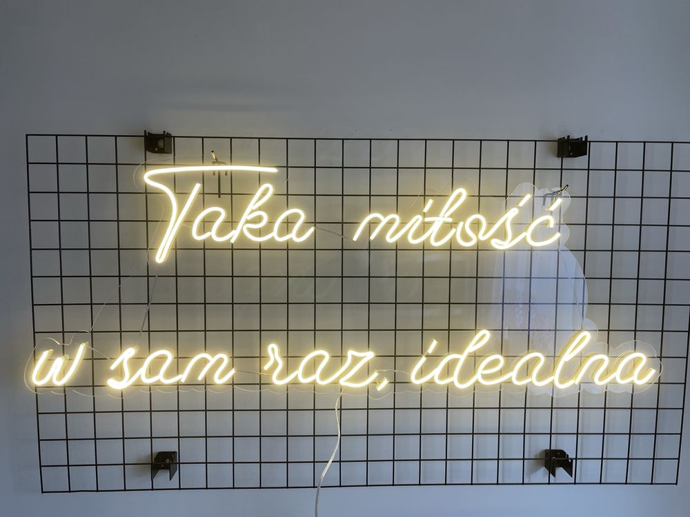 Napis LED - Taka milosc w sam raz idealna neon ślubny