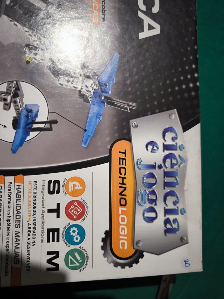 Laboratório de mecânica ciências e jogo