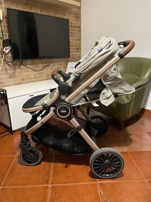 VENDO CARRINHO DE BEBE DA CHICCO